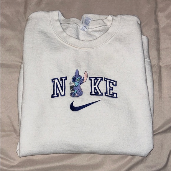Jerzees Sweaters - Nike White Crewneck Sweatshirt with Blue Stitch and Navy Swoosh